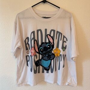 Disney Juniors Womens Size XXL 19 - Crochet Stitch Cropped Short Sleeve T-Shirt